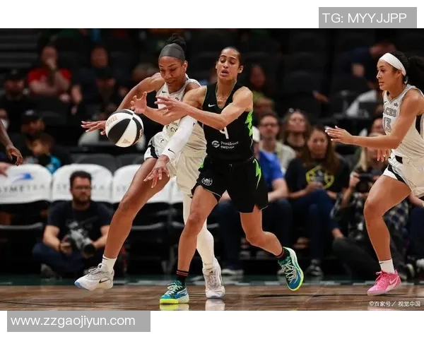 WNBA天猫队与水星队激战正酣谁能在这场对决中笑到最后